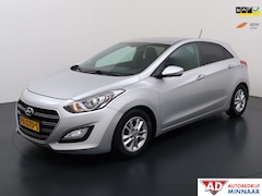 Hyundai i30 - 1.6 GDi GO | Cruise control | Achteruitrij camera | Bluetooth |
