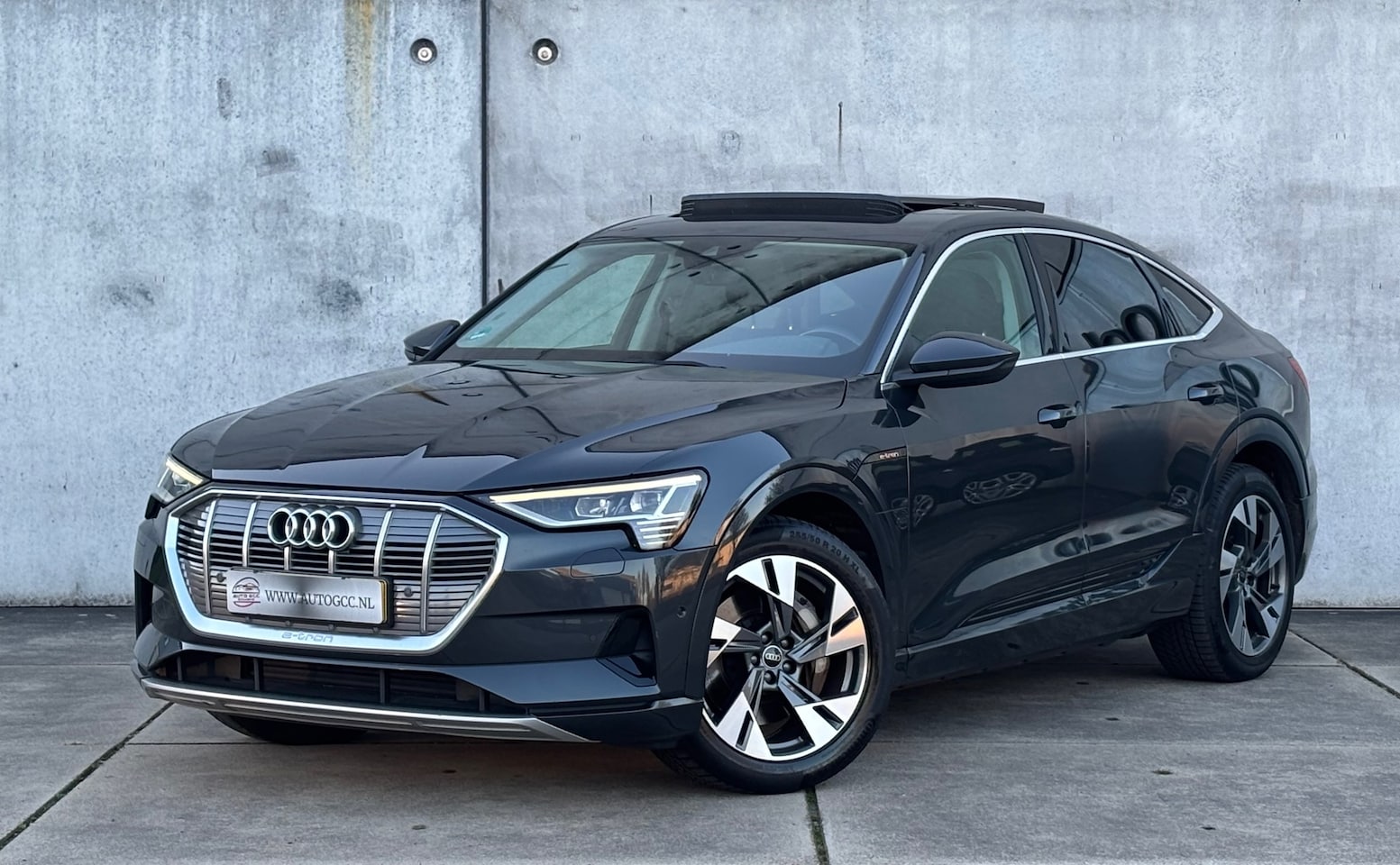 Audi e-tron Sportback - 55 QUATTRO BUSINESS EDIITION PLUS 95kWh 408PK PANO NAP BTW - AutoWereld.nl
