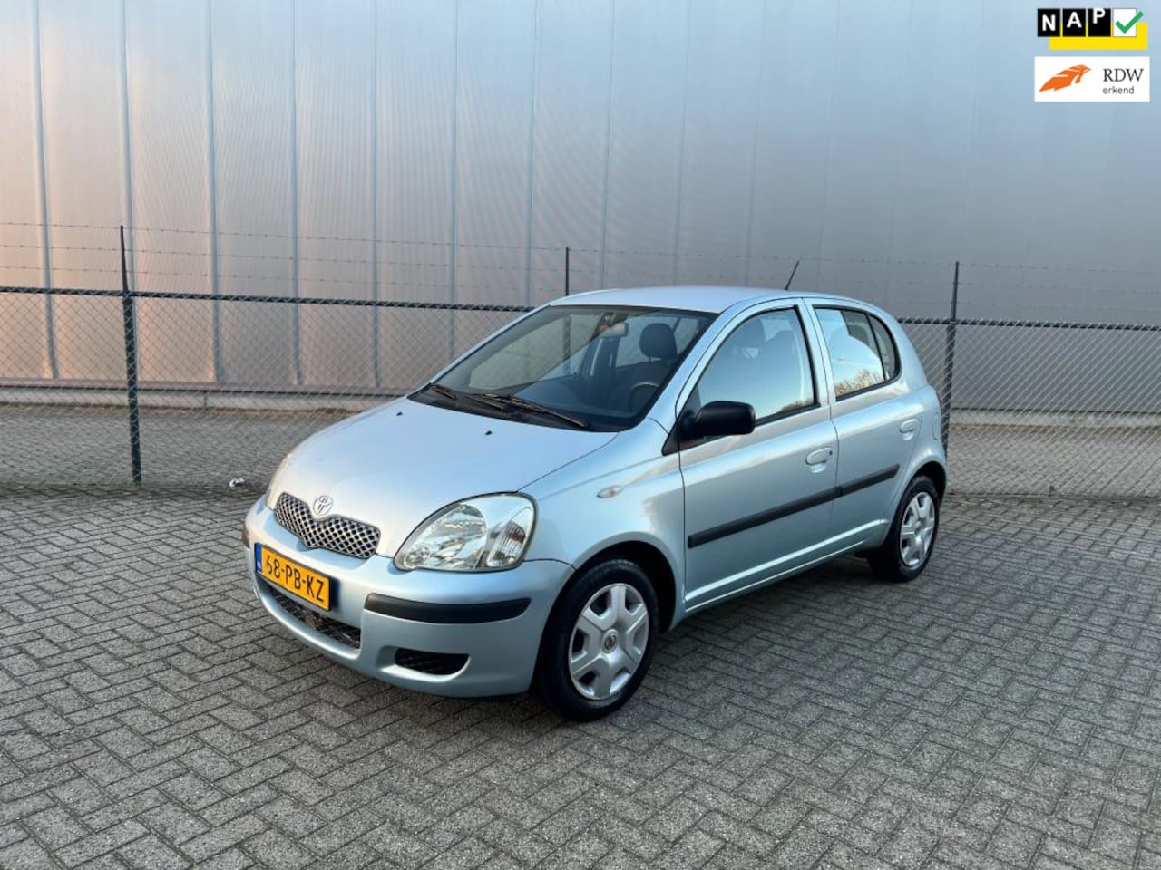 Toyota Yaris - 1.3 VVT-i Idols l 130.000 kilometer NAP l Tweede Eigenaar l Nieuwe APK l Onderhoudshistori - AutoWereld.nl