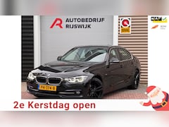 BMW 3-serie - 318i Executive Navi/Xenon