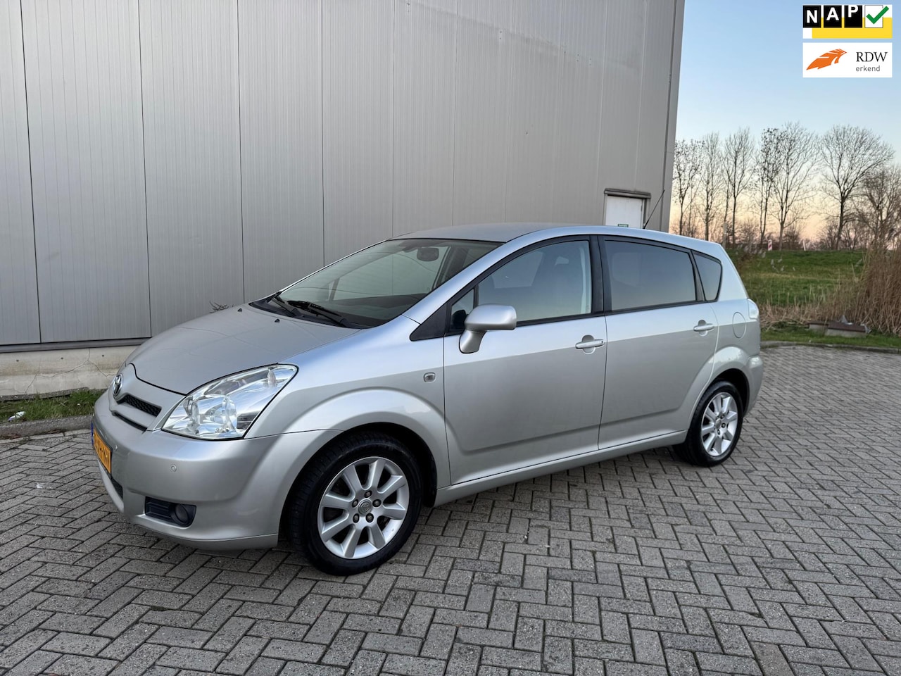 Toyota Verso - 1.6 VVT-i Clima Cruise Isofix Lmv Trekhaak 2e Eig - AutoWereld.nl