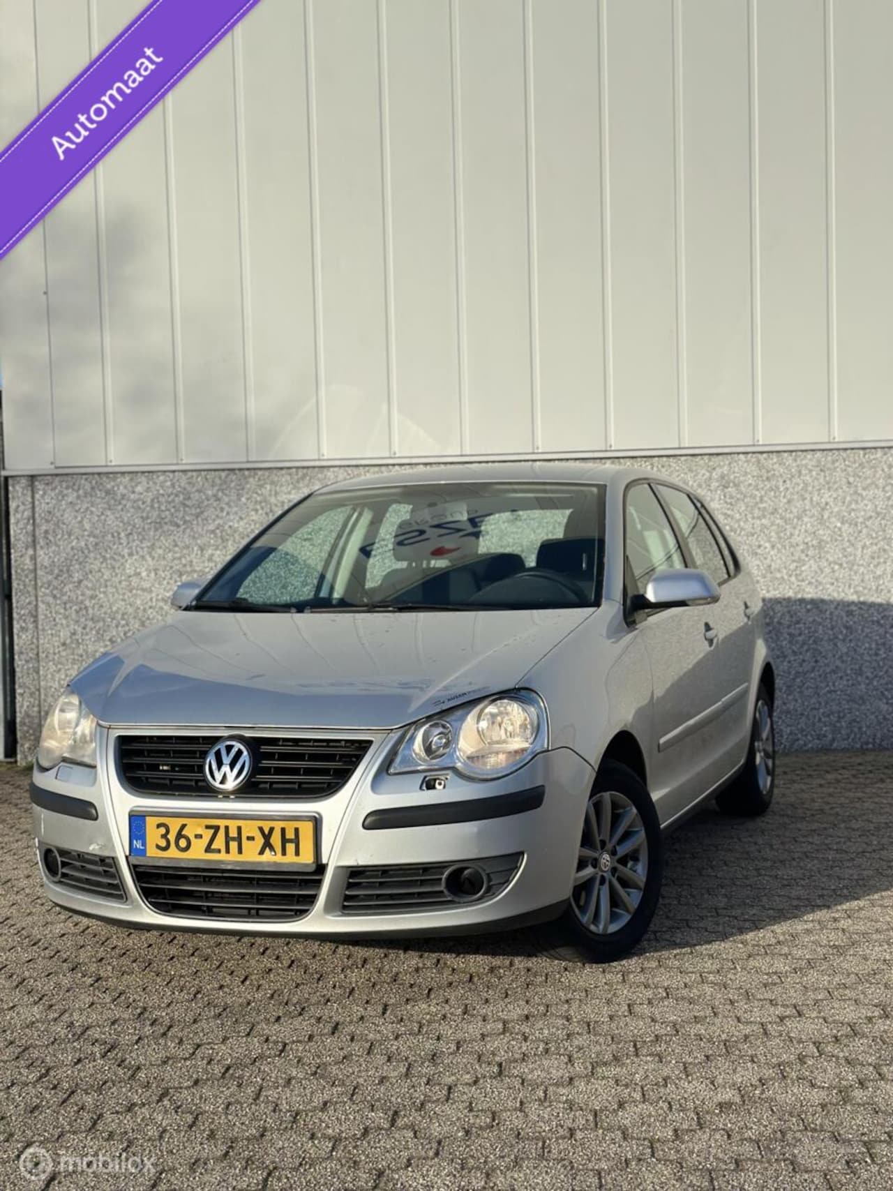 Volkswagen Polo - 1.4 Sportline Automaat / Airco - AutoWereld.nl