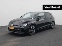 Volkswagen Golf - 1.5 eHybrid Life Edition | 18 inch velgen | Adaptive cruise control | Voorklimatisering |