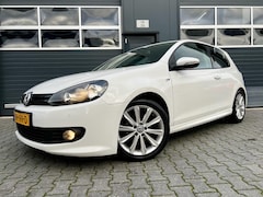 Volkswagen Golf - 1.2 TSI R-LINE *CARPLAY*CAMERA*ECC*MFS STUUR