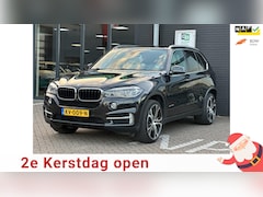 BMW X5 - XDrive30d High Executive/PANO-DAK/CAMERA/NAVI/XENON/LEDER/NETTE STAAT