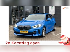 BMW 1-serie - 118i Executive Edition/PANO-DAK/NAVI/CARPLAY/LED/NL AUTO NAP