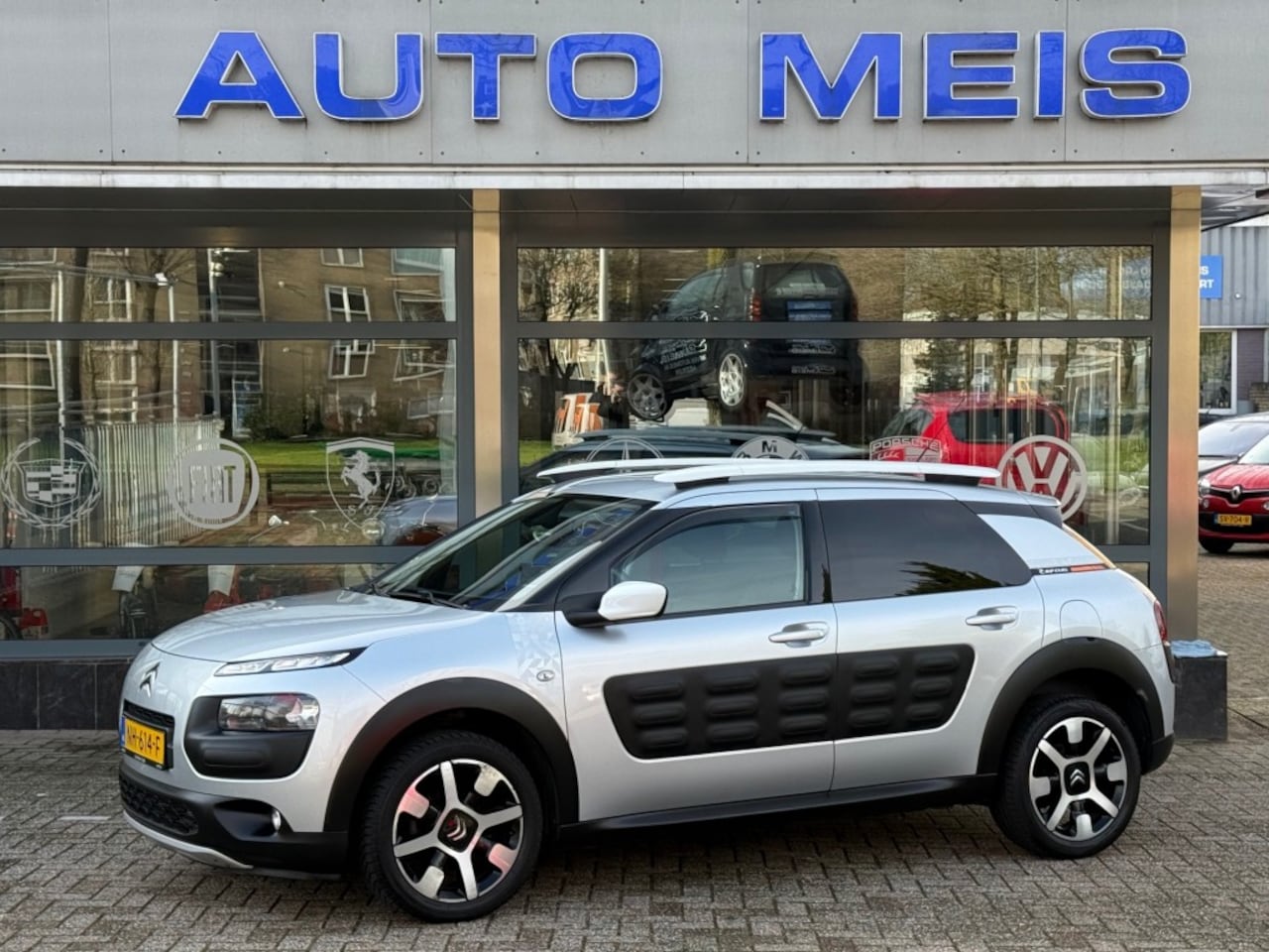 Citroën C4 Cactus - 1.2 PureTech Rip Curl Navi Clima Cruise PDC - AutoWereld.nl