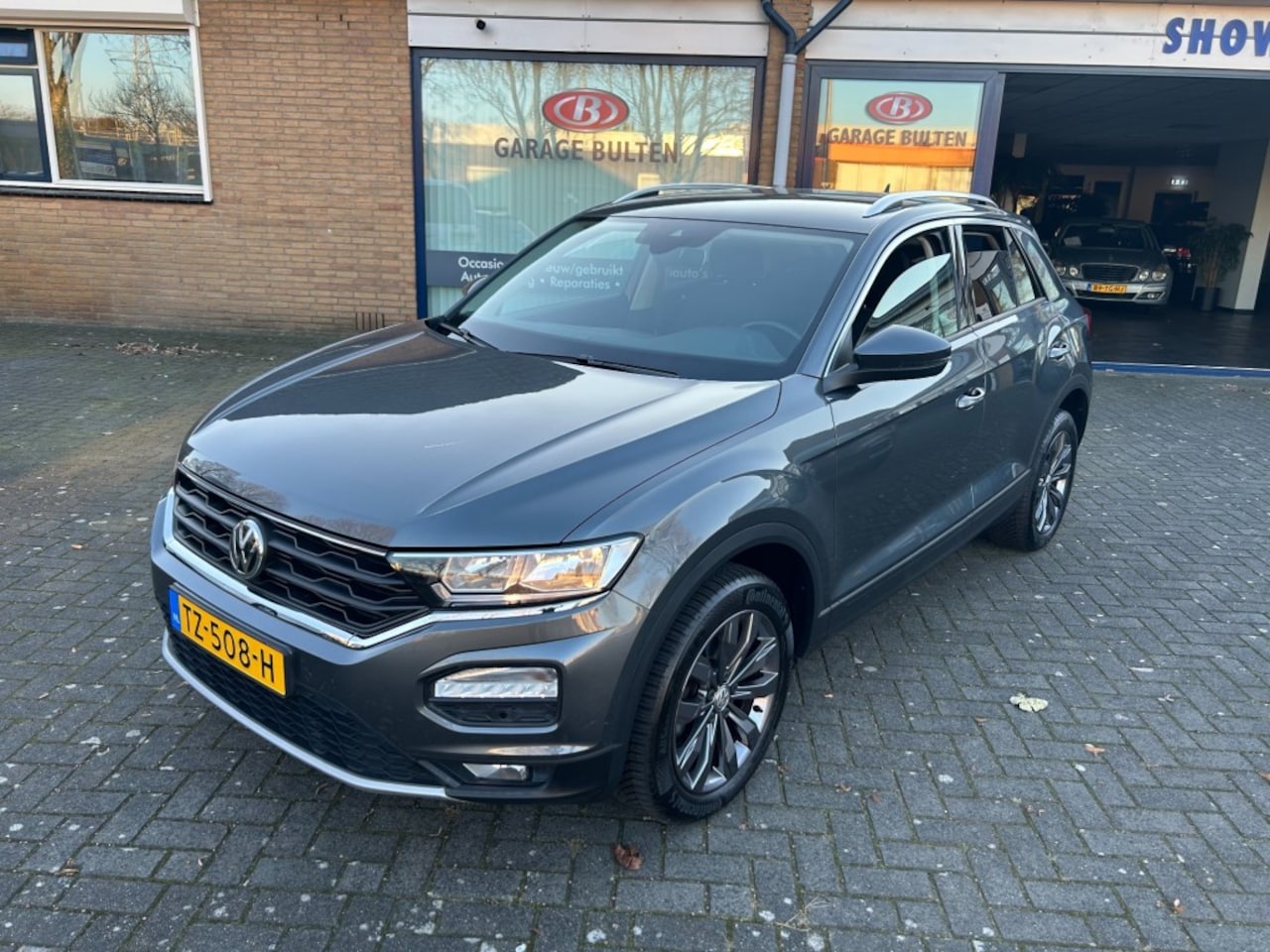 Volkswagen T-Roc - 1.0 TSI STYLE Nederlandse auto inclusief garantie! - AutoWereld.nl