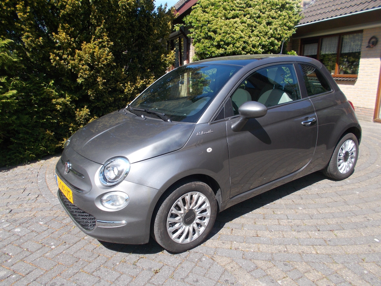 Fiat 500 - 1.0 Hybrid Dolcevita Zeer goed rijdende fiat 500 dolsevita - AutoWereld.nl
