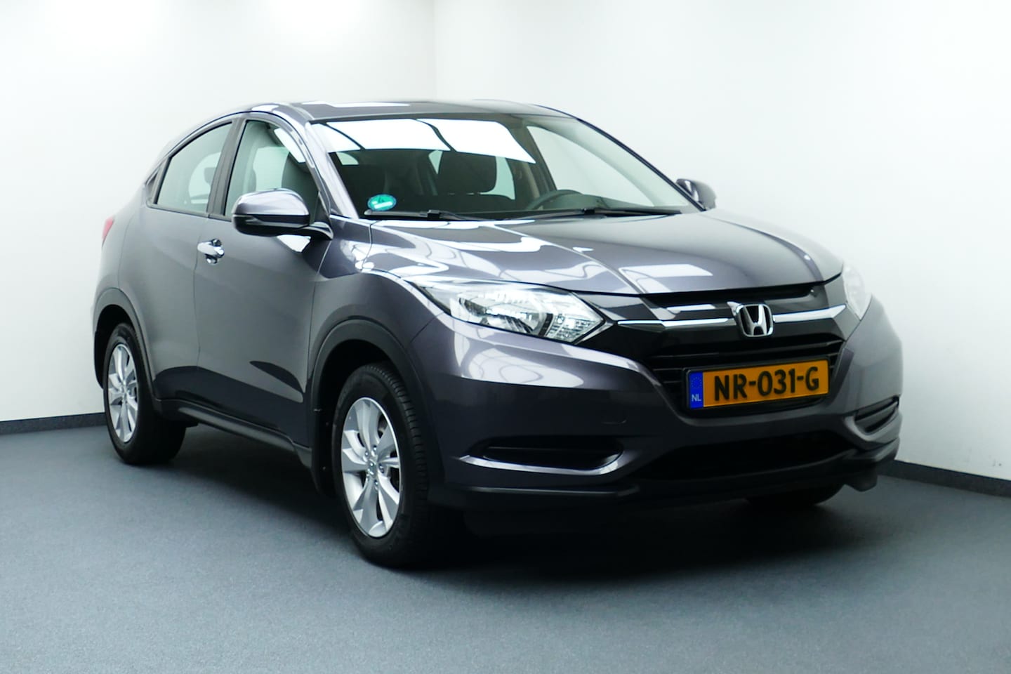 Honda HR-V - 1.5 i-VTEC Comfort. Navi, Clima, Cruise, StoelVerw, 16"LMV, Haak 1000kg - AutoWereld.nl