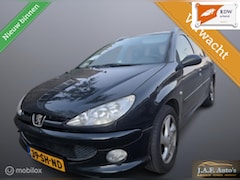 Peugeot 206 SW - 1.4 Airco Station zuinig apk