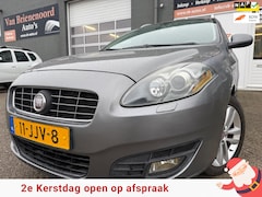 Fiat Croma - 2.2 16V Corporate Premium in automaat met trekhaak en cruise controle