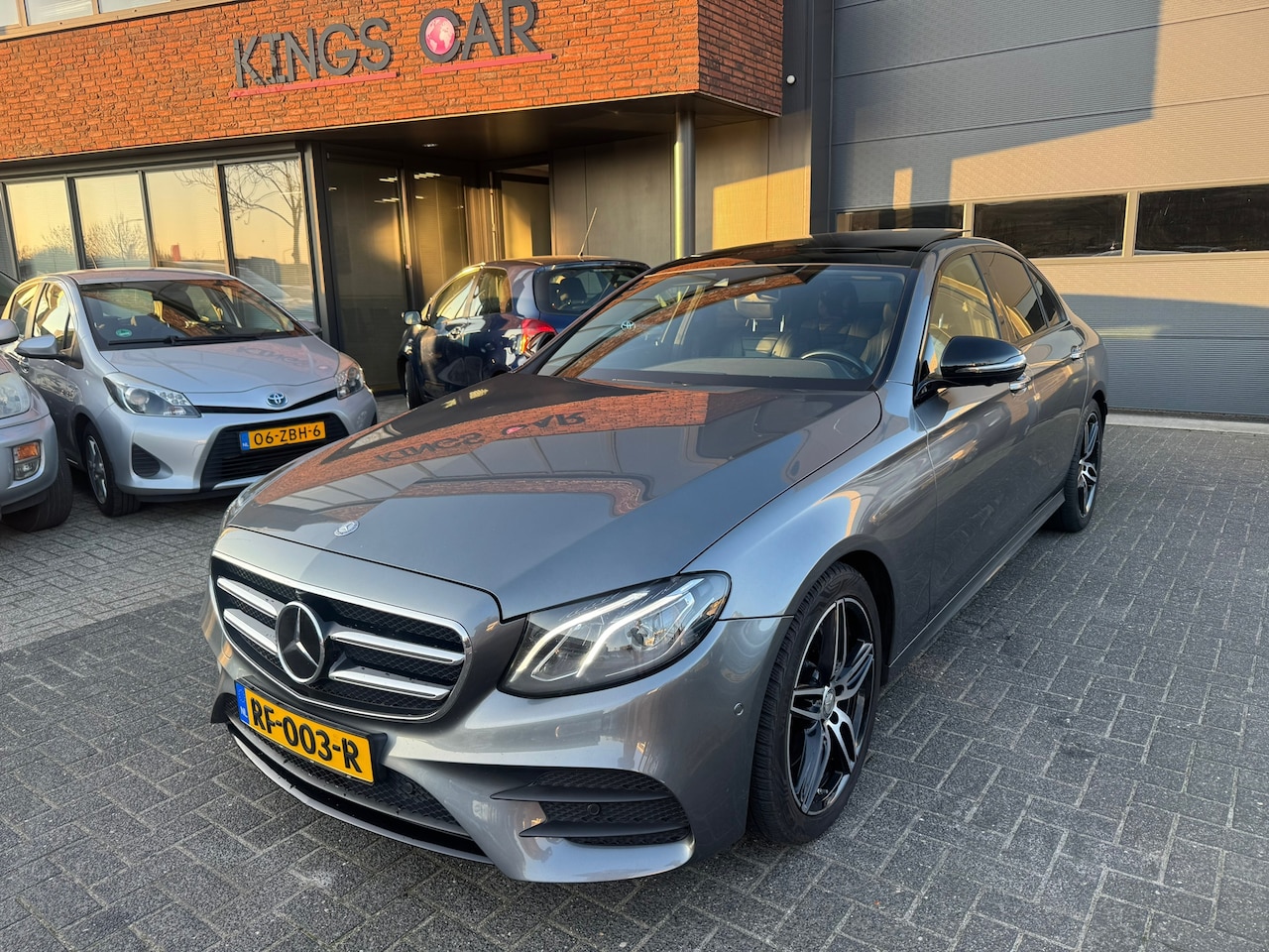 Mercedes-Benz E-klasse - 350 d AMG PANO MEMORY 360 SFEER TRKHK ORIG NL NAP VOL - AutoWereld.nl