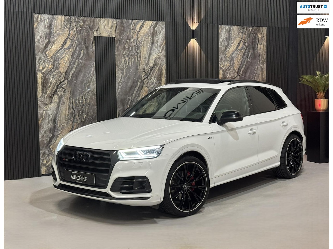 Audi SQ5 - 3.0 TFSI V6 Quattro|PANO|SFEER|ABT|VIRTUAL|CARBON - AutoWereld.nl