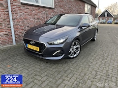 Hyundai i30 - 1.4 T-GDI Premium