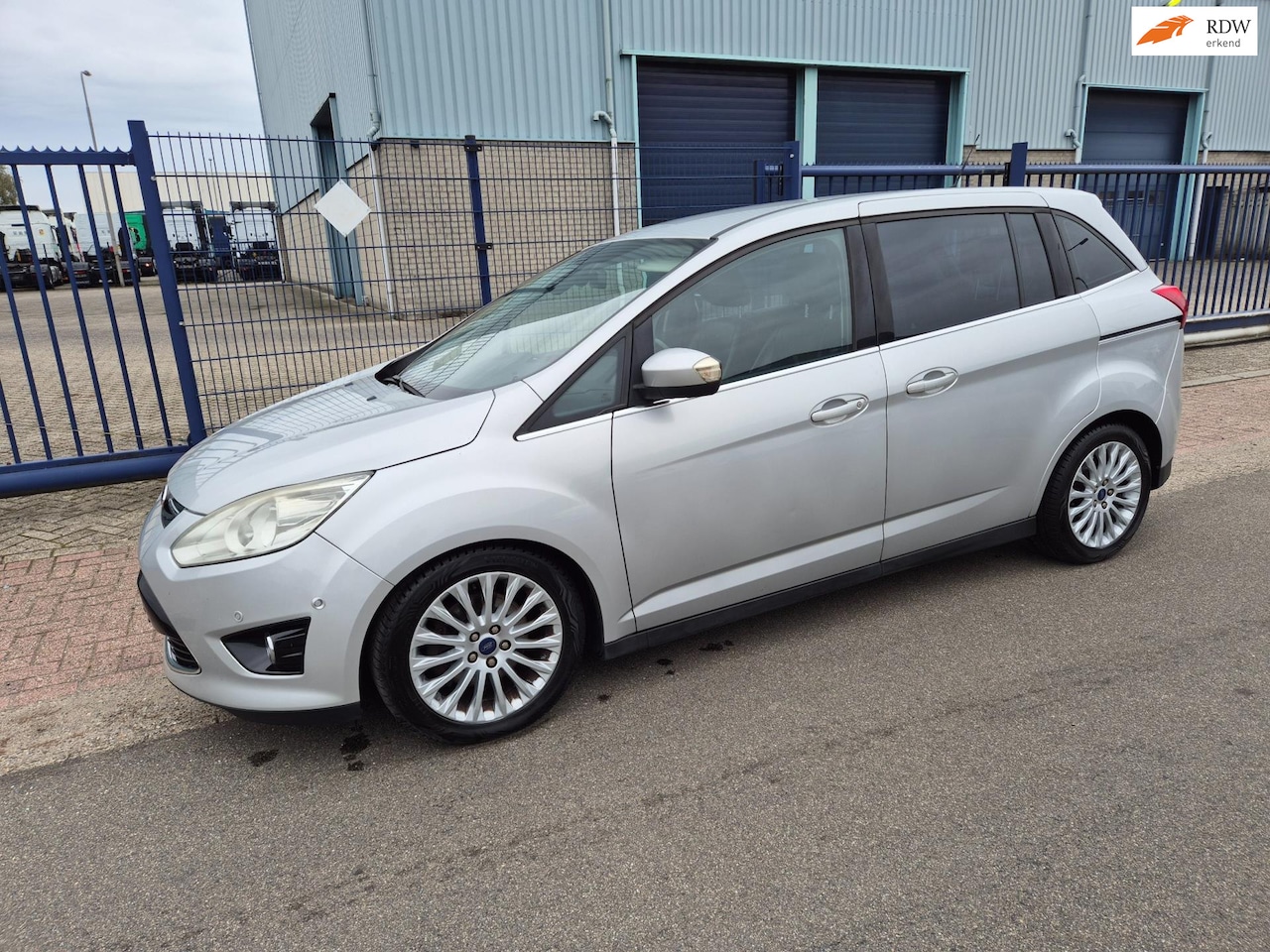 Ford Grand C-Max - 1.6 EcoBoost Titanium *CLIMA*LEER*17 INCH - AutoWereld.nl