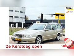 Volvo V70 - 2.5 Luxury-Line|YOUNGTIMER|AUTOMAAT|LEDER|AIRCO|CRUISE|