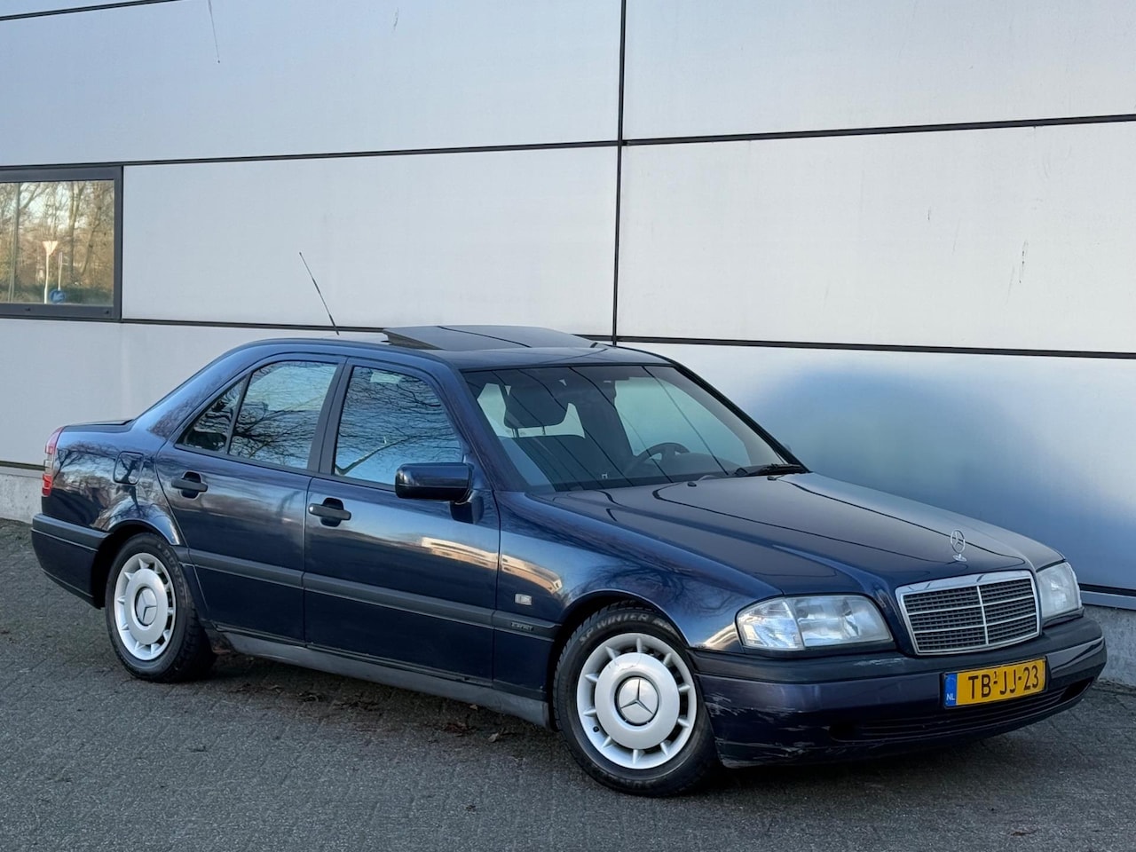 Mercedes-Benz C-klasse - 220 D Elegance 2e Eignr |Open Dak |Oldtimer | - AutoWereld.nl