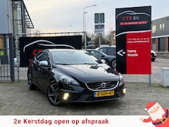 Volvo V40 - 1.6 D2 R-Design (Dec-2013) NAVI|R-DESIGN SEATS|PDC|LMV|ECC