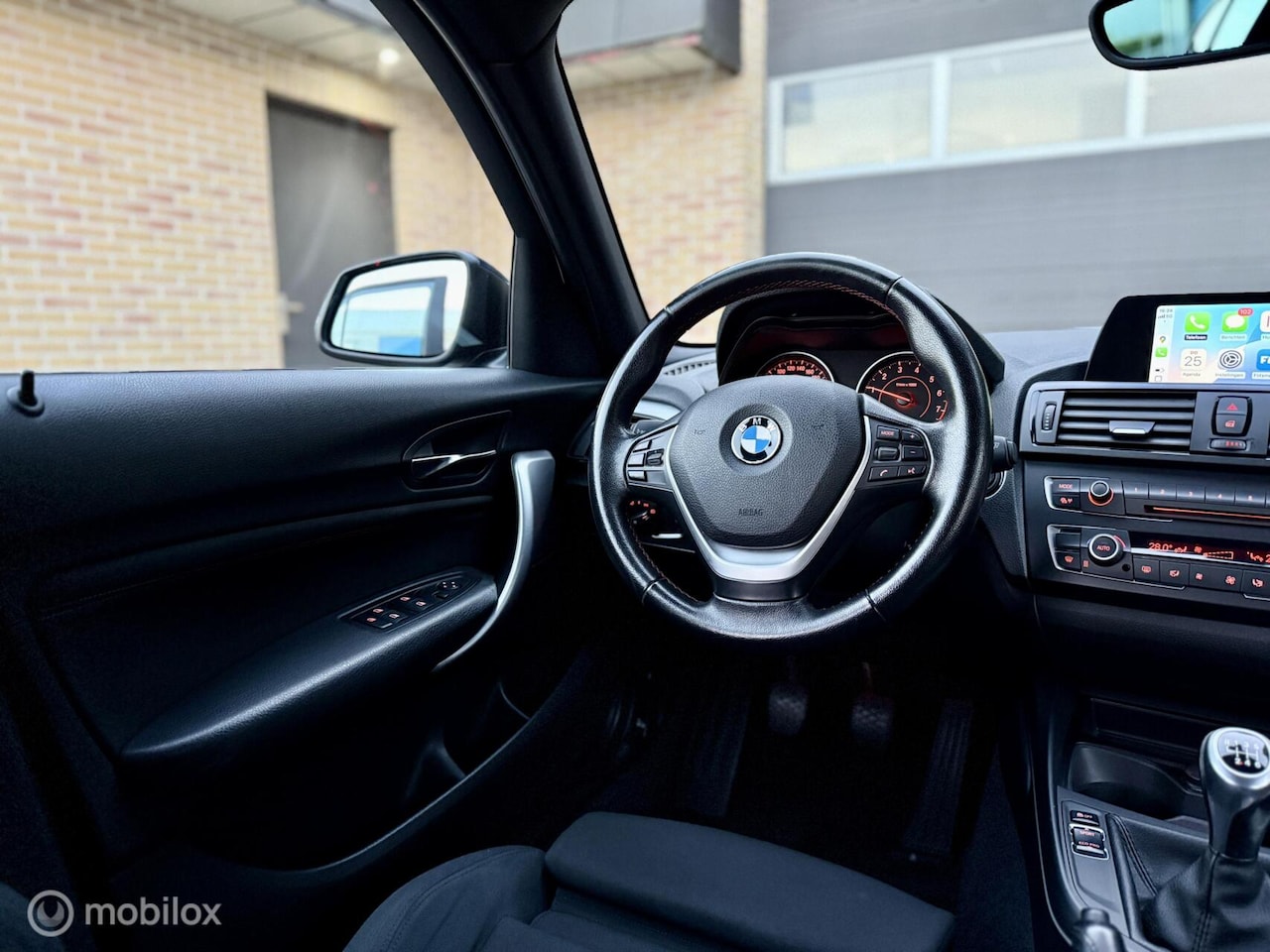 BMW 1-serie - 116i Business+|Apple CarPlay|clima|Cruis|New APK - AutoWereld.nl