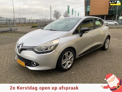 Renault Clio - 0.9 TCe Expression Grijs 2013 Airco Navi 5-drs