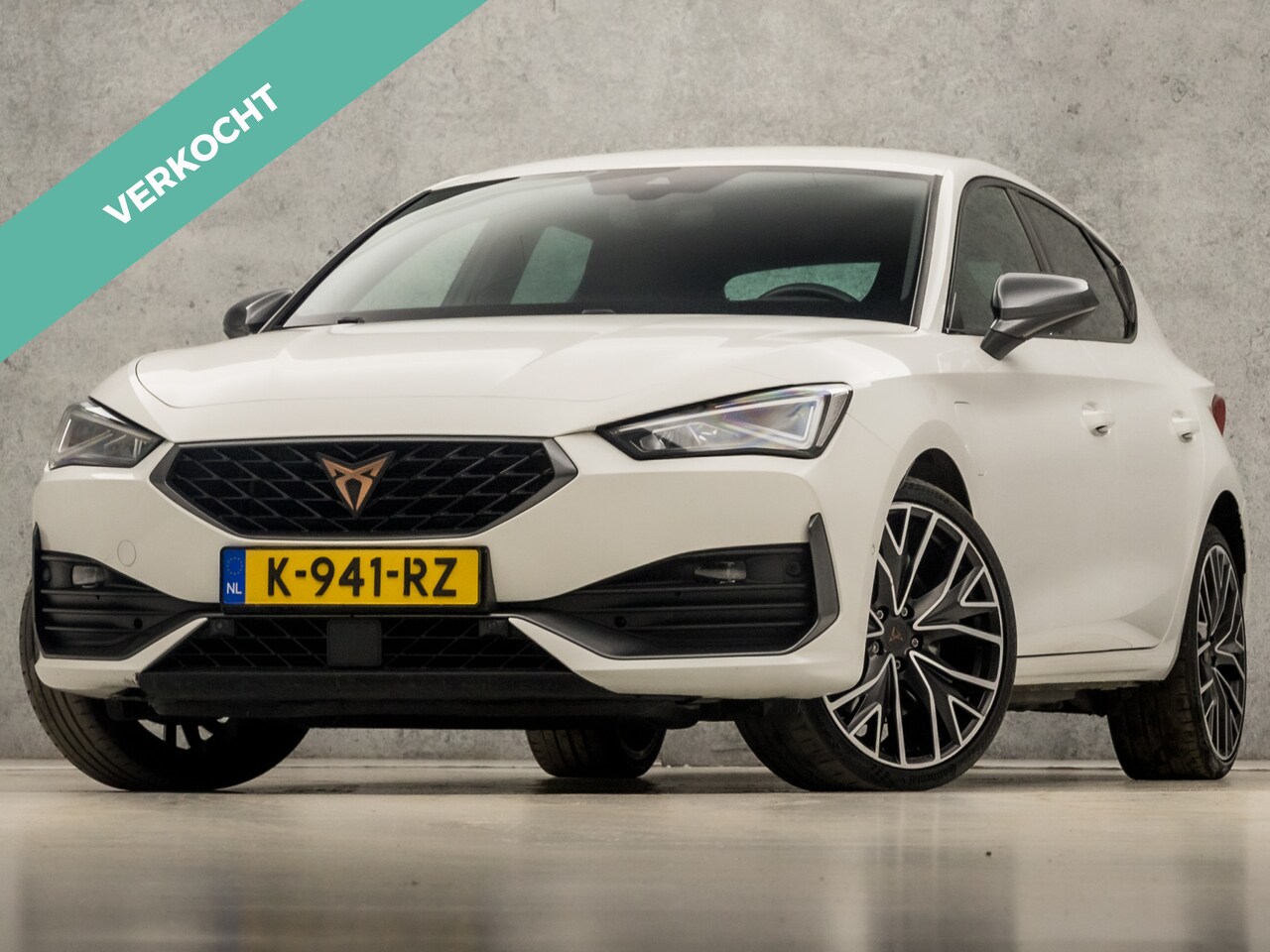 CUPRA Leon - 1.4 e-Hybrid VZ Sport 245Pk Automaat (APPLE CARPLAY, GROOT NAVI, CAMERA, KUIPSTOELEN, STUU - AutoWereld.nl