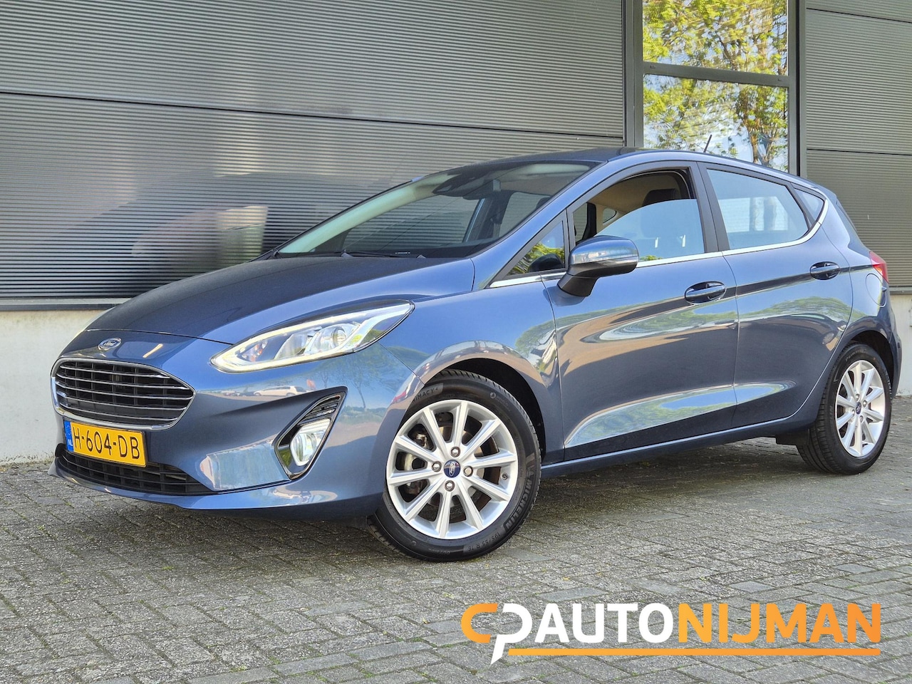 Ford Fiesta - 1.0 EcoB.Titanium Automaat/Winterpack - AutoWereld.nl