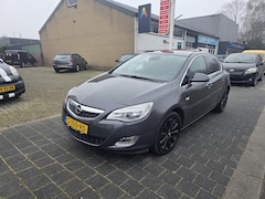 Opel Astra - 1.4 Turbo Cosmo automaat mooie astra 1.4 turbo cosmo automaat