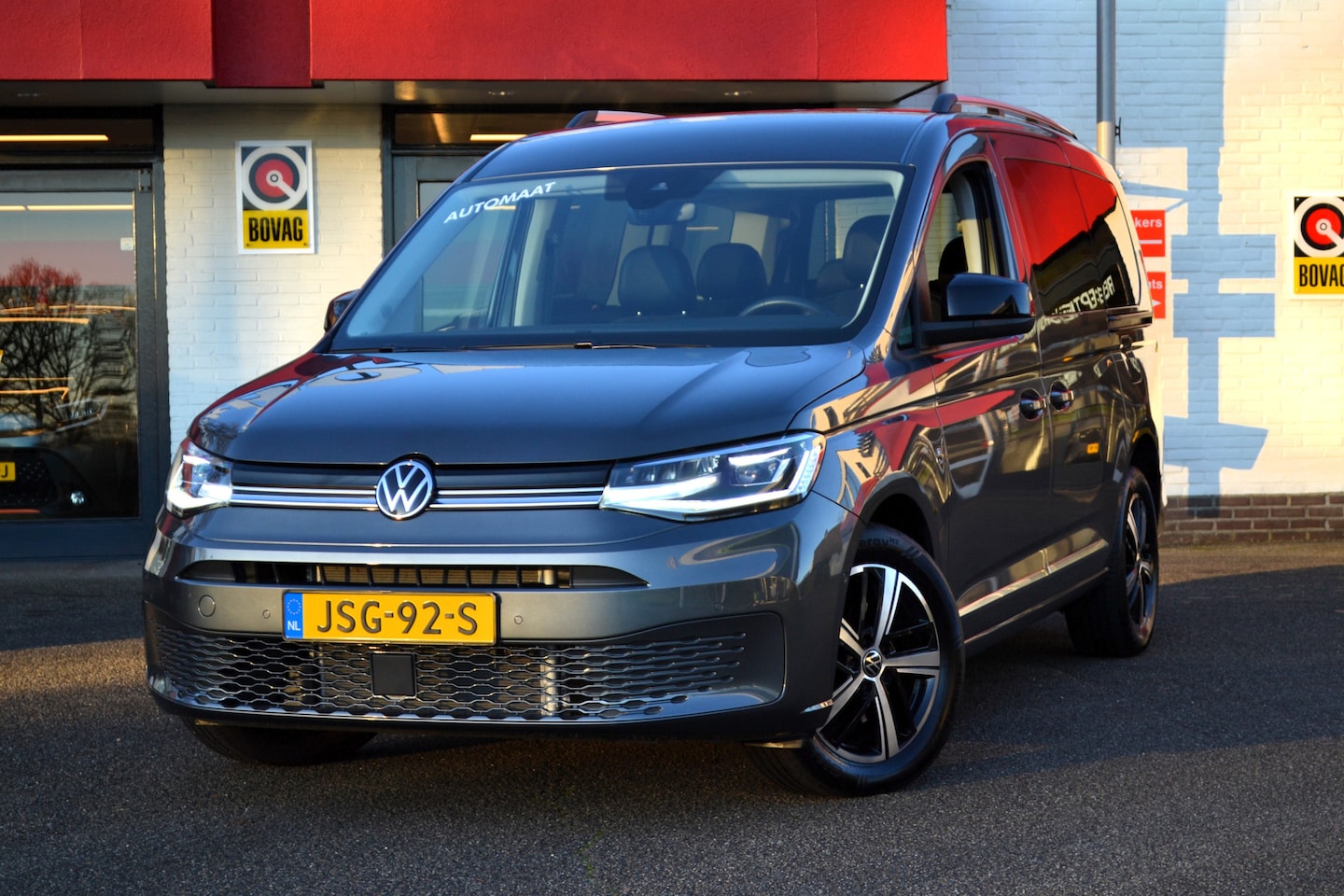 Volkswagen Caddy Maxi - 1.5 Tsi XL 7 Persoons, Automaat, Style, velours bekleding, Trekhaak, Nieuwstaat ! 1.5 TSI - AutoWereld.nl