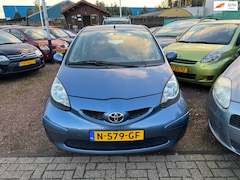 Toyota Aygo - 1.0-12V