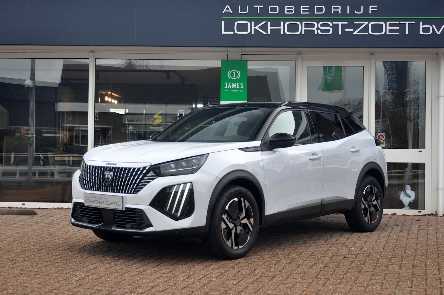 Peugeot 2008 - 1.2 Hybrid 136 GT | Navigatie | 360 Gr Camera | Adaptieve CC - AutoWereld.nl