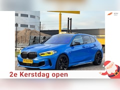 BMW 1-serie - M135i xDrive High Executive|AUT|PANO|CARPLAY|