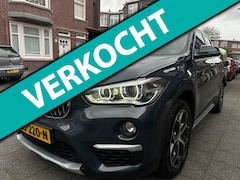 BMW X1 - SDrive20i Centennial Executive AUTOMAAT Pano Clima Cruise PDC LMV Nette Auto