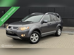 Mitsubishi Outlander - 2.4 Special Edition |ACC|TREKHK|AC|PDC