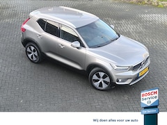 Volvo XC40 - 1.5 T4 Recharge Inscription 1800KG trekhaak, electr verst stoelen met verwarming en geheug
