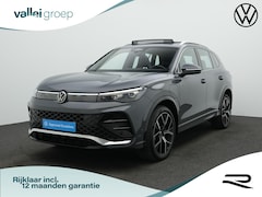Volkswagen Tiguan - 1.5 TSI eHybrid 204 pk DSG R-Line | Panoramadak | Adaptief onderstel | Stuur-/stoelverwarm