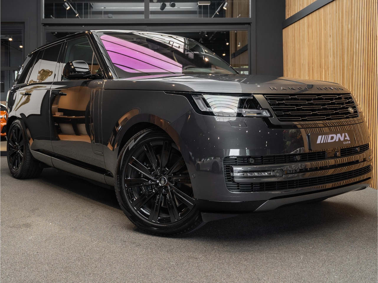 Land Rover Range Rover - P510e Autobiography PHEV Luxe Interieur 3.0 P510e Massage Pano Meridian - AutoWereld.nl