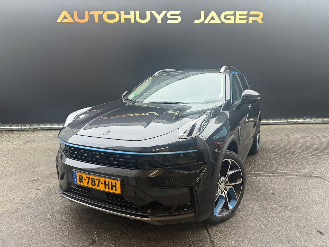Lynk & Co 01 - 1.5|Pano|Carplay|Stoelverwarming|Memory|Dodehoek| - AutoWereld.nl