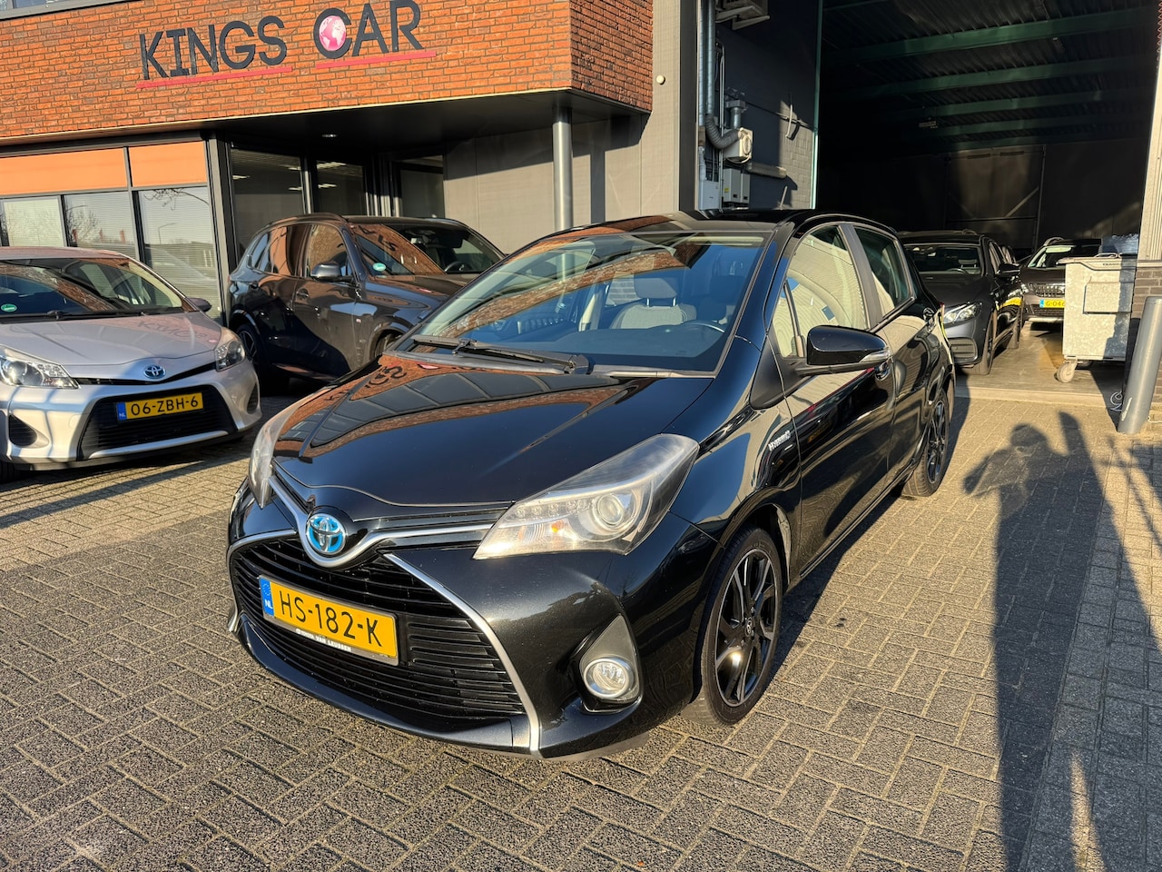 Toyota Yaris - 1.5 Hybrid CRUISE CLIMA CAMERA DEALER ONDERHOUDEN ORIG NL NAP - AutoWereld.nl