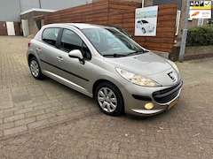 Peugeot 207 - 1.4 VTi Cool 'n Blue nieuwe apk lage km