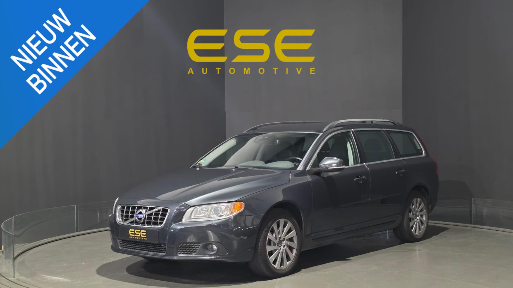 Volvo V70 - 1.6 T4 Limited Edition | Automaat | Leder | Trekhaak | Stoelverwarming - AutoWereld.nl