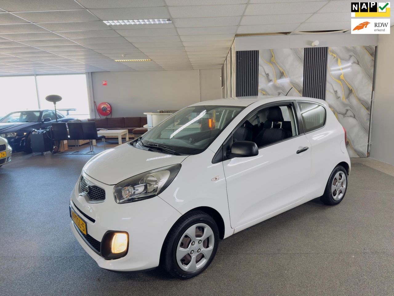 Kia Picanto - 1.0 CVVT Apk Nieuw,Airco,Radio-CD Speler,Weinig kilometers,N.A.P NL auto,2 sleutels + Boek - AutoWereld.nl