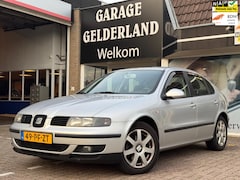 SEAT Leon - 1.8-20V Executive | Leder/Alcantara | Automaat | G3 | Centr.v | Unieke uitvoering