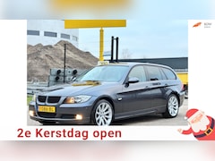 BMW 3-serie Touring - 318i|AUT|NAVI|PSENSOR|STOELVERW|TOPSTAAT|RIJD PERFECT