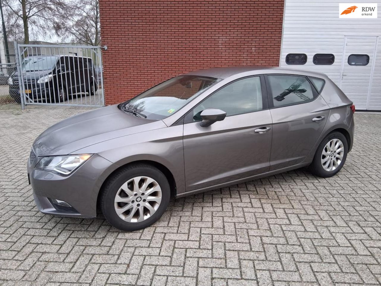 SEAT Leon - 1.2 TSI Reference 1.2 TSI Reference - AutoWereld.nl