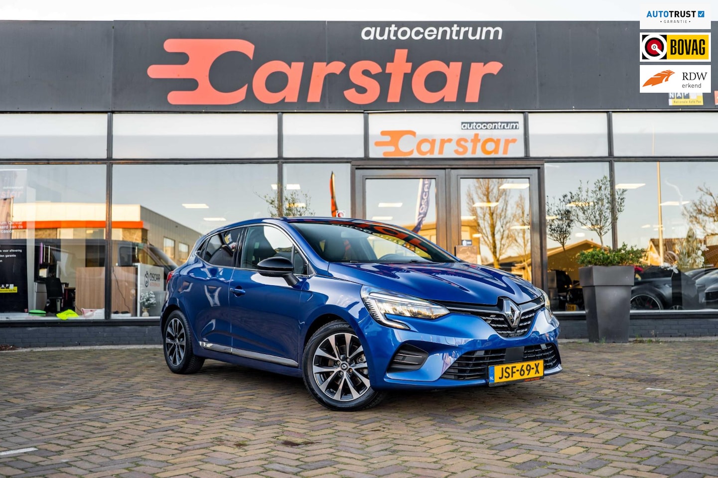 Renault Clio - 1.6 E-Tech Hybrid 145 Techno|CRUISE|CAMERA|DODEHOEK - AutoWereld.nl