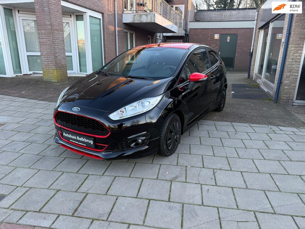 Ford Fiesta - 1.0 EcoBoost ST Line SPORT 140 PK NAVI AIRCO EL RAMEN 142336 KM - AutoWereld.nl