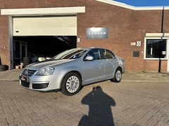 Volkswagen Jetta - 1.6 FSI Trendline | Airco | Cruisecontrol