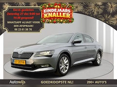 Skoda Superb - 1.4 TSI ACT Style Business|LED|Trekhaak|PDC|NAVI|STOELVERWARMING