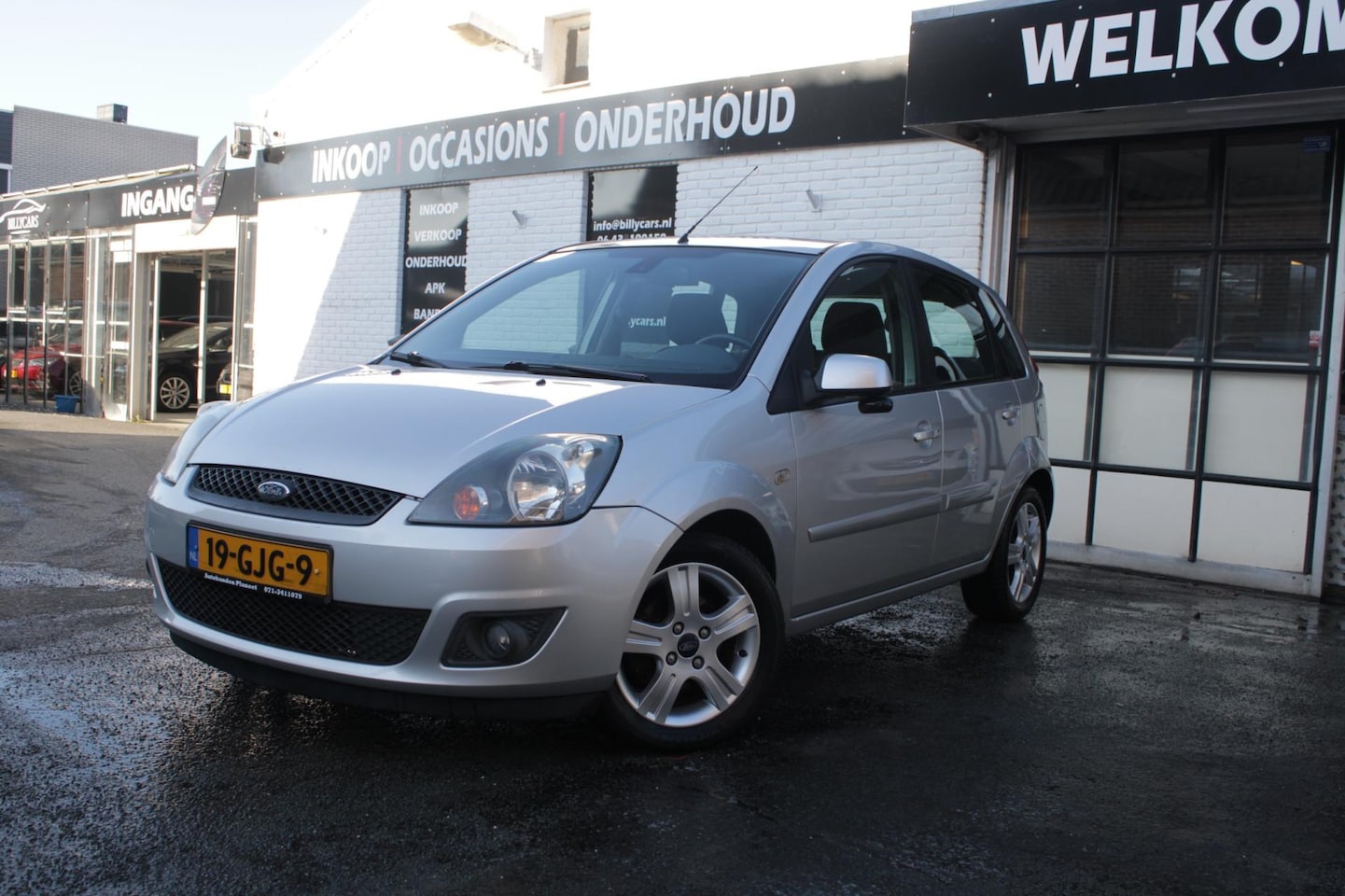 Ford Fiesta - 1.3-8V Futura XL / AIRCO / Elektrische ramen / Parkeersensoren/. - AutoWereld.nl